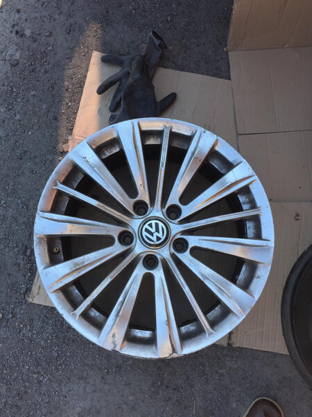 Диск литой r 17" Volkswagen Multivan  2008 2.5 Дизель Ровно