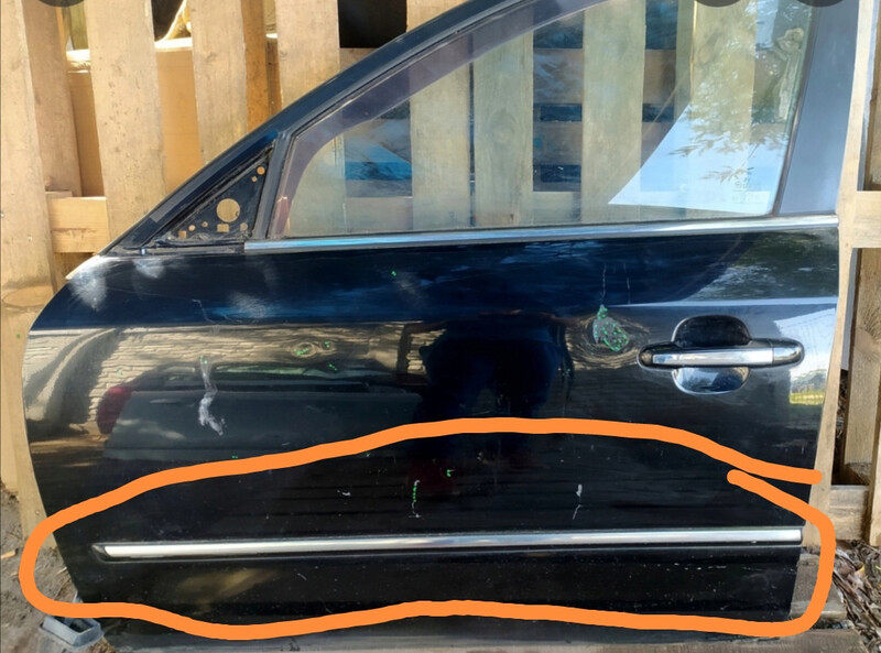 Молдинг водительской двери Hyundai Sonata  2009 2.0 Бензин Винница