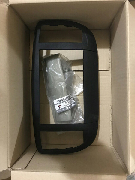 Рамка магнитолы (2din) Nissan Micra  2010 