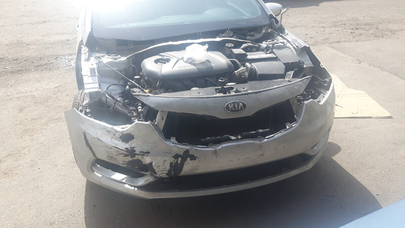 Бампер передний Kia Forte 2015 г.  1.8 л бензин Полтава