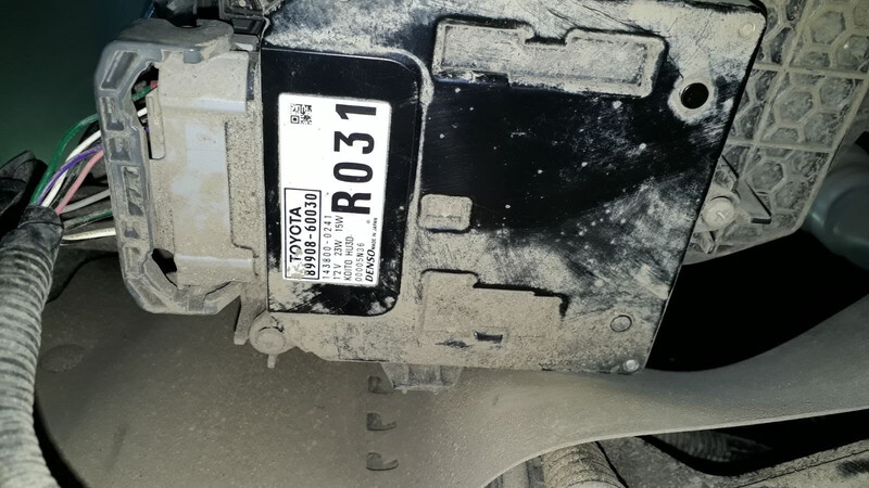 Блок розпалювання ксенону Toyota Land Cruiser Prado 150  2019 4.0 Бензин 