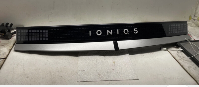 Задній фонарь центральный на ионик 5 Hyundai IONIQ  2024 84.0 Электро Днепр