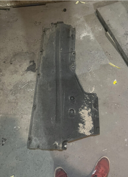 Защита днища кузова BMW 5 Series 2019 г.  3.0 л бензин Черкассы