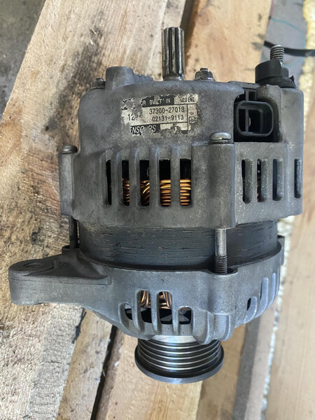 Генератор Hyundai Tucson 2008 г.