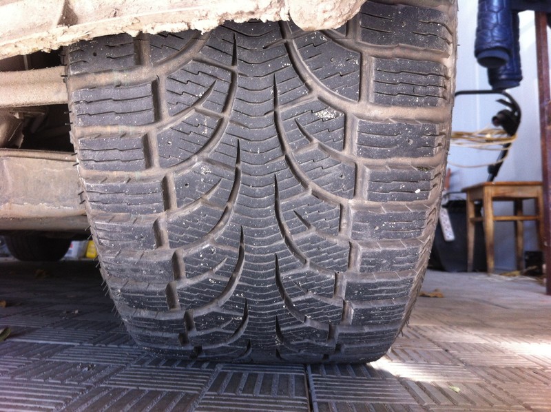 Резина пирелли винтер карлинг 235 45 17 Mercedes E-Class E 211 2004 р.  3.2 л бензин Запоріжжя