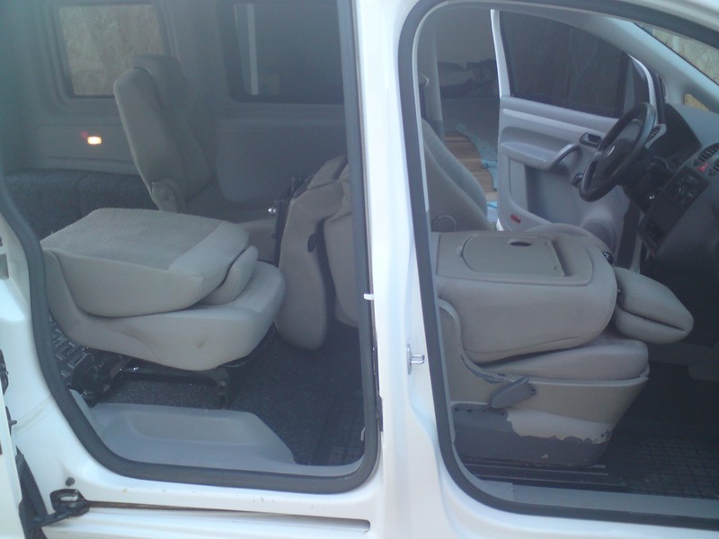 Пластмассовые элементы пассажирского сидения Renault Scenic 2  2008 1.8 Бензин Обухов