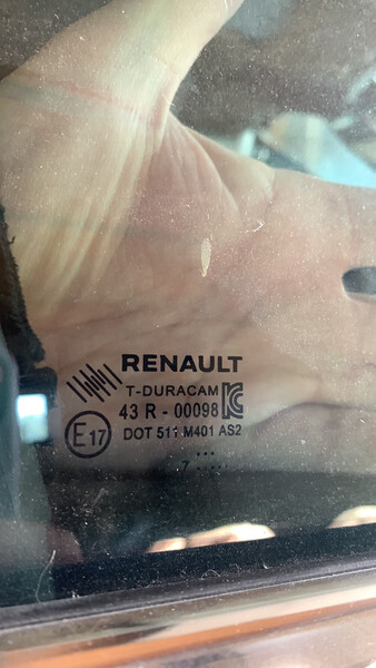 Стекло задней двери левое Renault Megane 4 2017 г.  1.5 л дизель