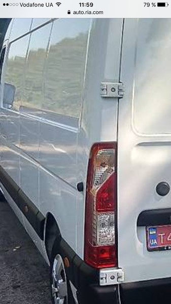 Ограничитель левой двери Renault Master 2014 г.  2.3 л дизель Ровно