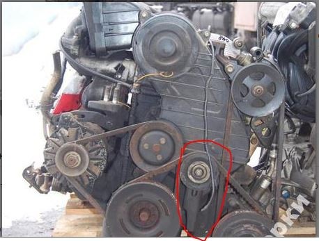 Натяжитель ремня кондиционера Mazda 323 BG 1.7 d 1991 1.7 Дизель Одесса