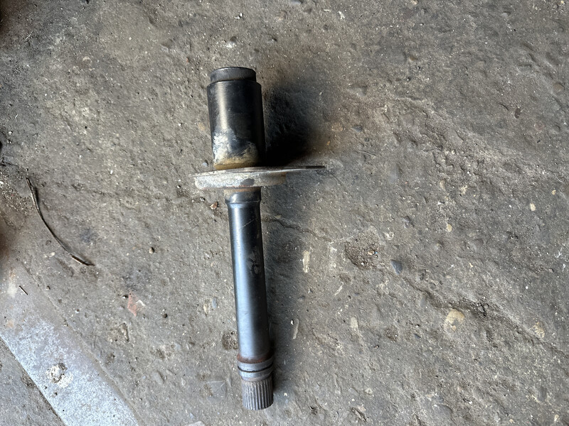 Граната внутренняя Volkswagen Sharan  2000 универсал 2.8 Бензин Дрогобыч