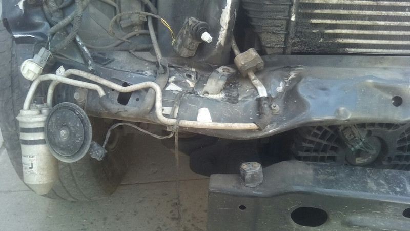 Трубка кондиционера SSangYong Actyon  2008 2.0 Дизель Киев