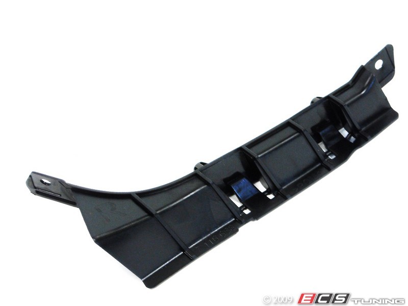 Направляющая переднего бампера правая 51117116668   BMW X5, BMW X5 M