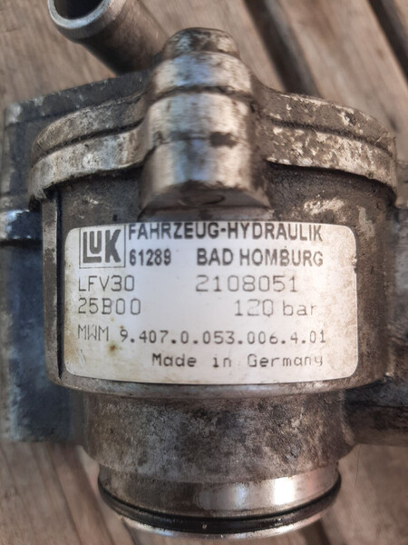 Вакуумный насос Volkswagen LT  2001 2.8 Дизель Бершадь