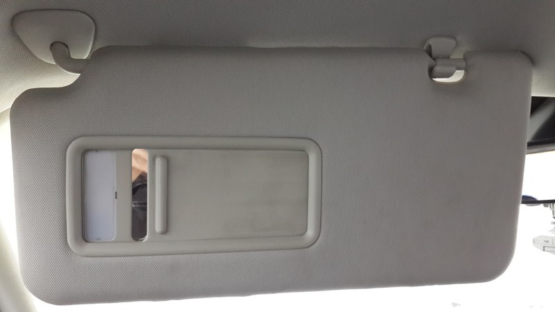 Козырек водительский Nissan Tiida Европа 2009 1.6 Бензин Краматорск