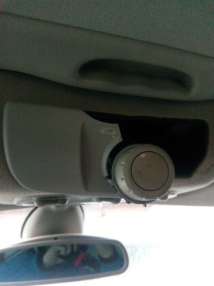 Пластмассовая окантовка открытия люка. Renault Scenic 2  2005 2.0 Бензин Киев