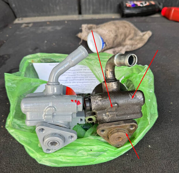 Насос ГУ 52089301AA   Jeep Grand Cherokee