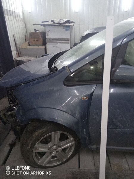 Передня частина кузова в зборі Opel Zafira B  2007 универсал 1.8 Бензин Белая Церковь