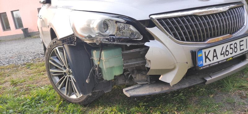 Фара передняя правая Kia Cadenza  2010 2.7 Бензин Иршавa