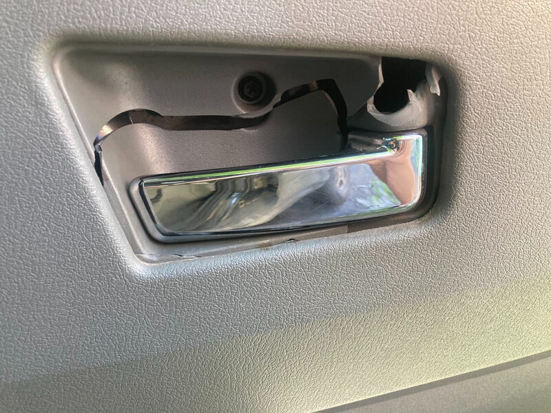 Ручка дверей Jeep Grand Cherokee  2005 3.0 Дизель 