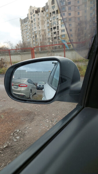 Дзеркало ліве передне Kia Cee`d  2011 универсал 1.6 Дизель Киев