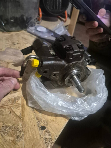 Тнвд євро 4 Land Rover Discovery  2010 2.7 Дизель Вараш