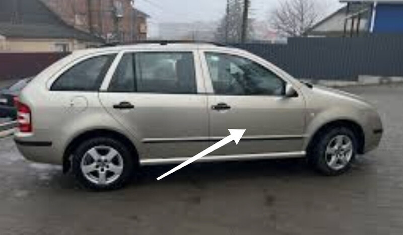 Дверь передняя правая, голая Skoda Fabia  2007 універсал 1.4 Бензин Мукачево