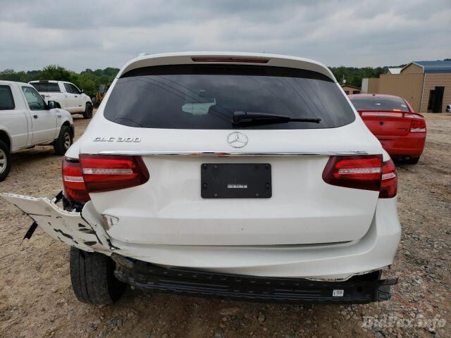 Крышка багажника Mercedes GLE-Class 2019 г.  2.0 л бензин