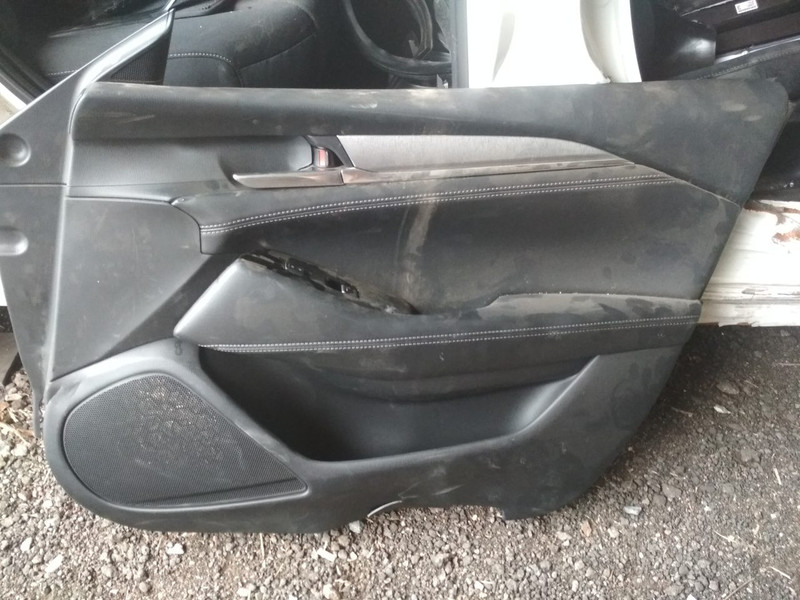 Карта двери перед право Mazda 6  2018 2.5 Бензин Чернигов