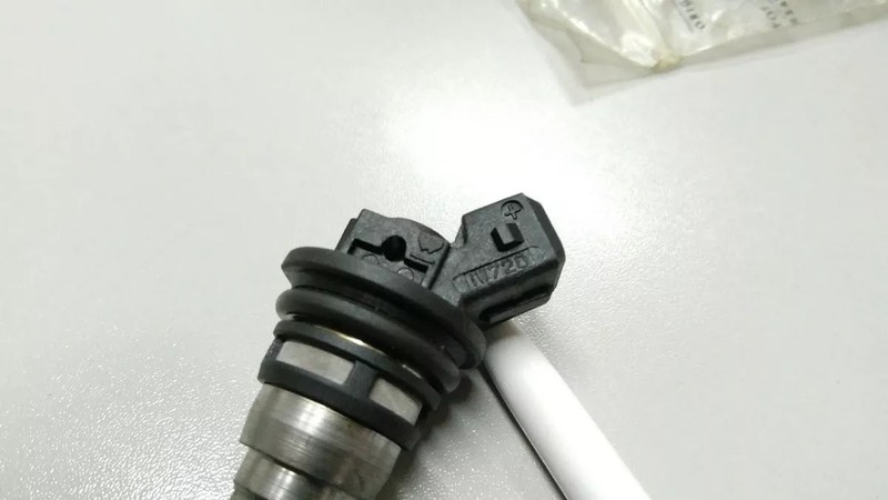 Форсунка iw 720 Fiat Ducato  1996 2.0 Бензин 