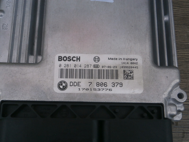 Електронний блок керування двигуном 7806379   BMW 5 Series