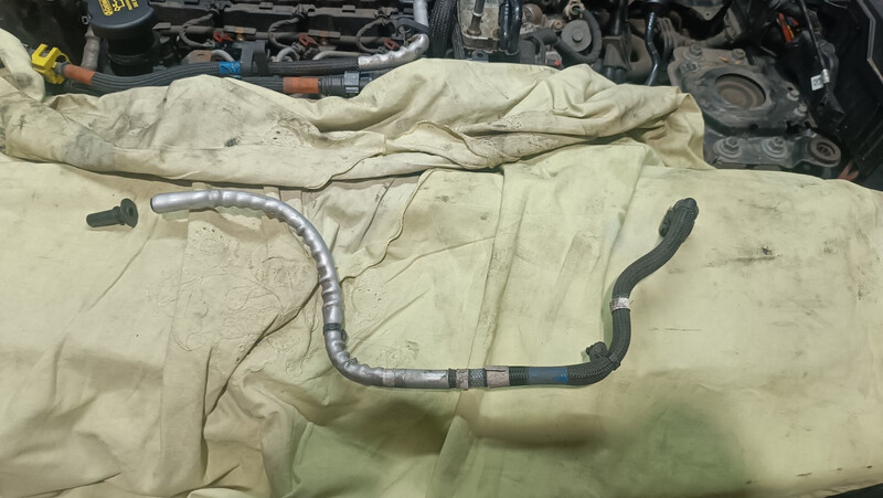 Топливная трубка LR071915   Land Rover Discovery, Land Rover Range Rover