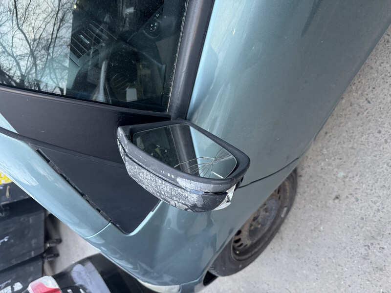 Зеркало левое Mercedes-Benz A-Class W169  2005 хэтчбек 1.7 Бензин Одесса