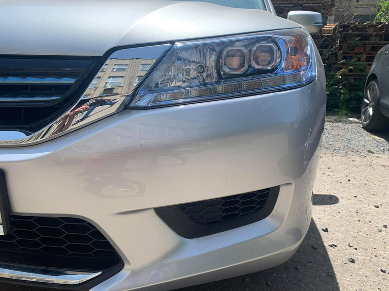 Заглушка бампера правая Honda Accord 9  2014 2.0 Гибрид Львов