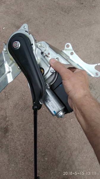 Электропривод багажника Toyota Highlander  2010 3.5 Бензин 