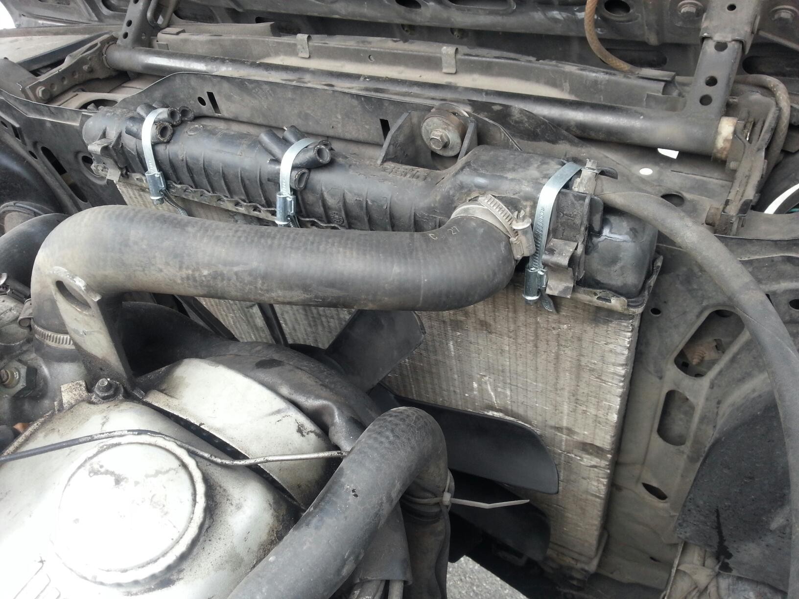 Радитор 17 11 1 709 327   BMW 3 Series