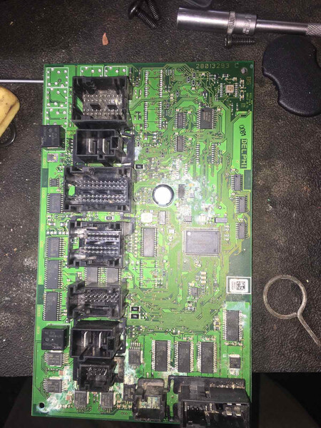 Блок SAM 28041417   Mercedes M-Class