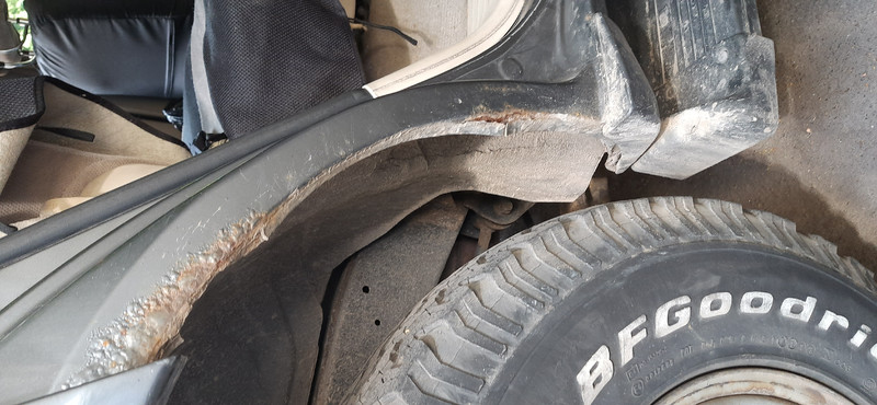 Арка задней правой двери Toyota Fortuner  2007 2.7 Бензин 