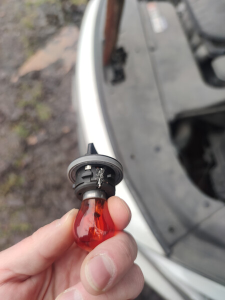 Патрон поворота в фару Hyundai Sonata 7  2016 2.0 Бензин 