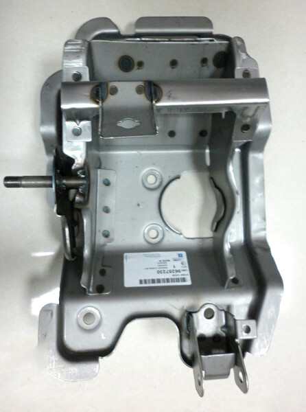 Кронштейн підвіски педалей Daewoo Matiz хэтчбек 2013 г.  0.8 л бензин Полтава