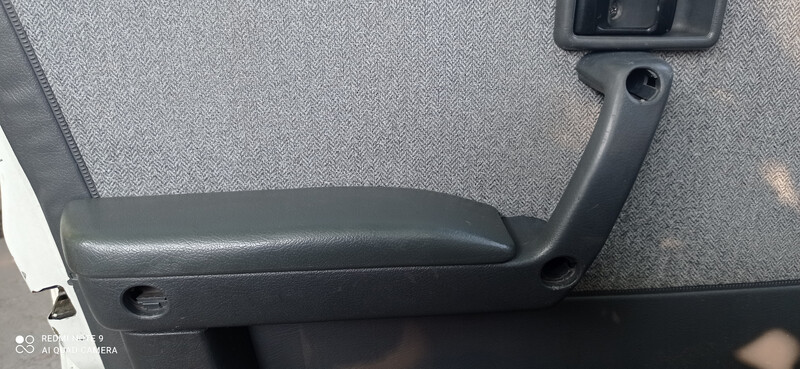 Ручка дверей права Nissan Sunny B12  1987 1.7 Дизель 