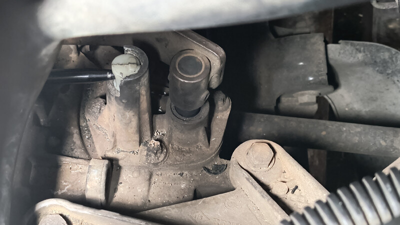 Шарнирный палец Dacia Logan  2007 1.4 Бензин 