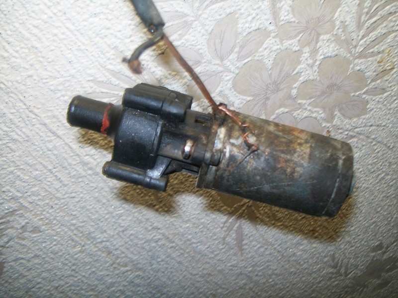 Дополнительный электрический водяной насос Volvo 460  1993 1.7 Бензин Полтава