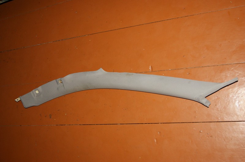 Обшивка стійки кузова Audi A6 C5  2002 2.4 Дизель Снятин