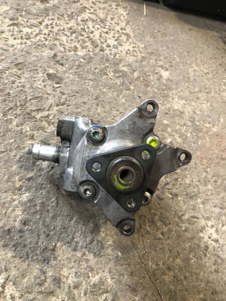 ГУР Porsche Panamera  2012 4.8 Бензин 