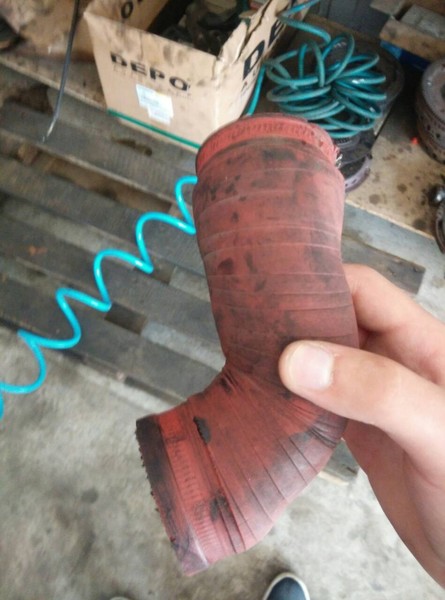 Патрубок Smart ForTwo 2004 г.  0.8 л дизель Киев