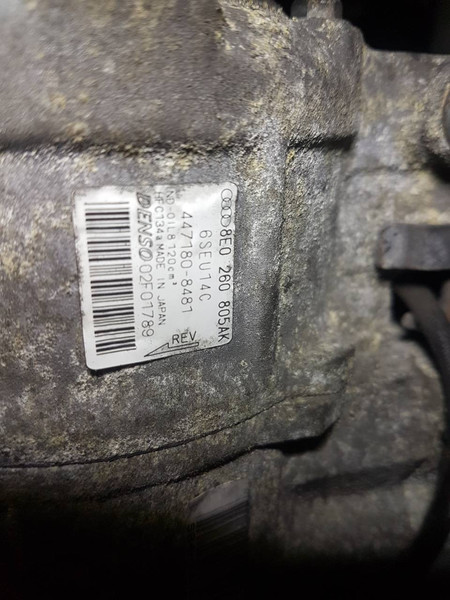 Компрессор кондиционера Audi A4 2004 г.  2.5 л дизель Полтава