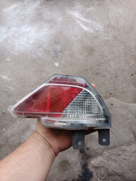 Фонарь задний Toyota RAV4 2017 г.  2.5 л гибрид Ровно