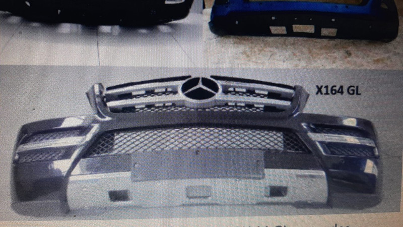 Бампер передний в сборе Mercedes GL-Class 164 2012 г.  Киев
