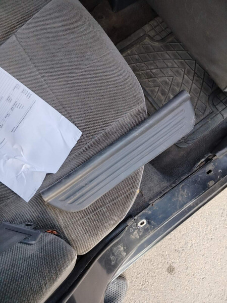Накладка порога Mitsubishi Lancer 5  1993 1.6 Бензин Одесса