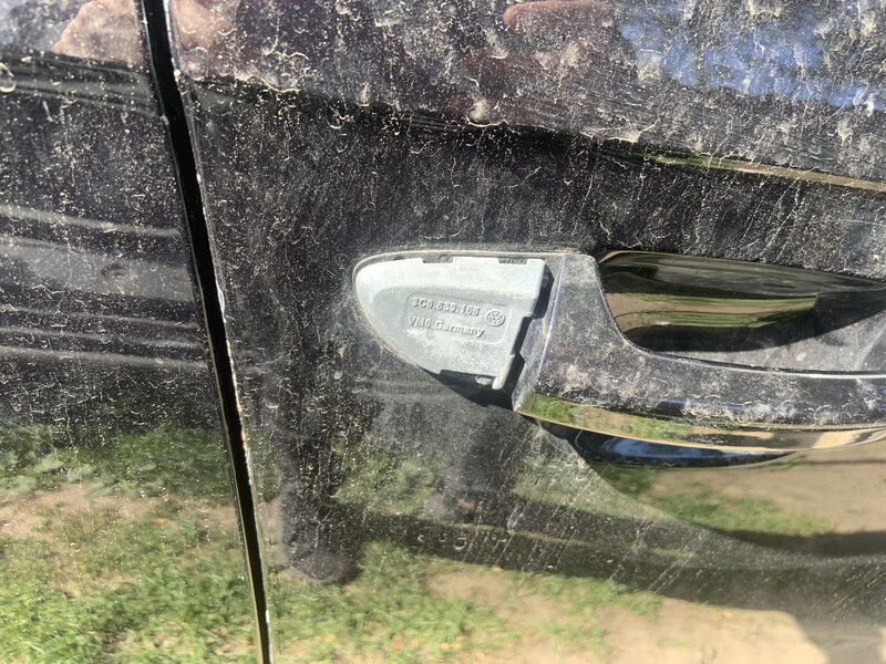 Накладка ручки Volkswagen Passat B7  2011 универсал 1.6 Дизель Дубно